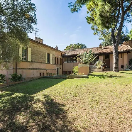 Villa Anna Maria *